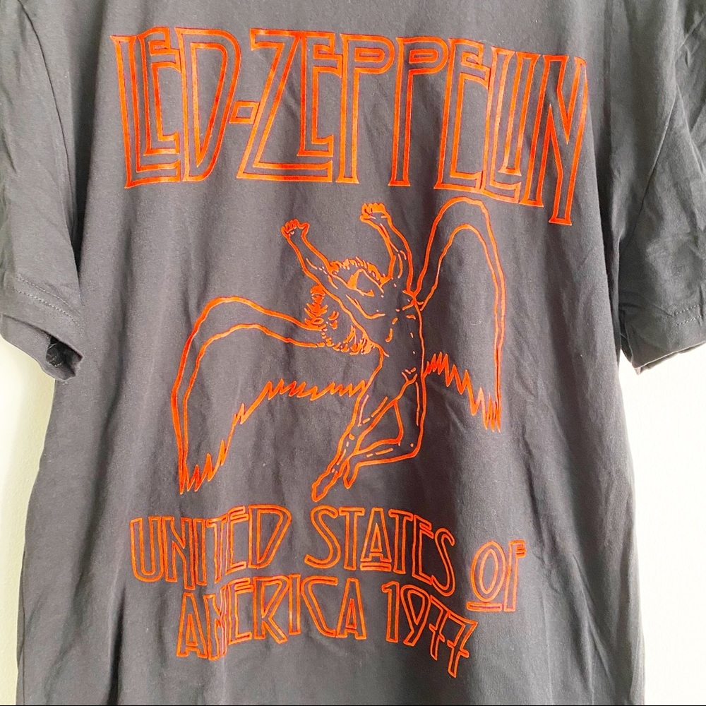 Led Zeppelin US Tour 1977 Graphic Band Tee L NWOT - Picture 2 of 5